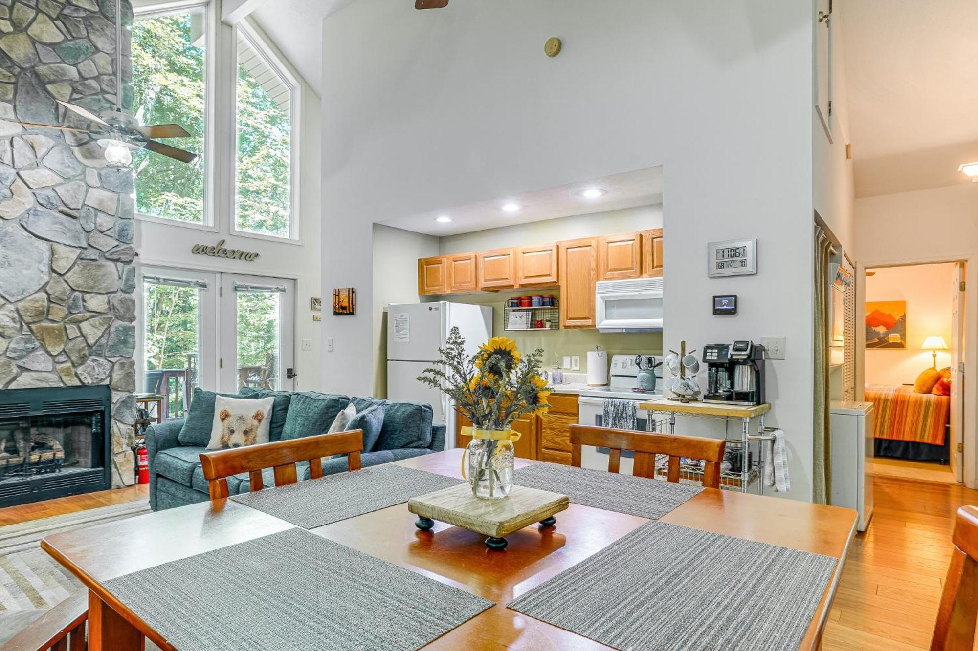 Cabin With Deck And Screened-In Porch In New Market! Exterior foto